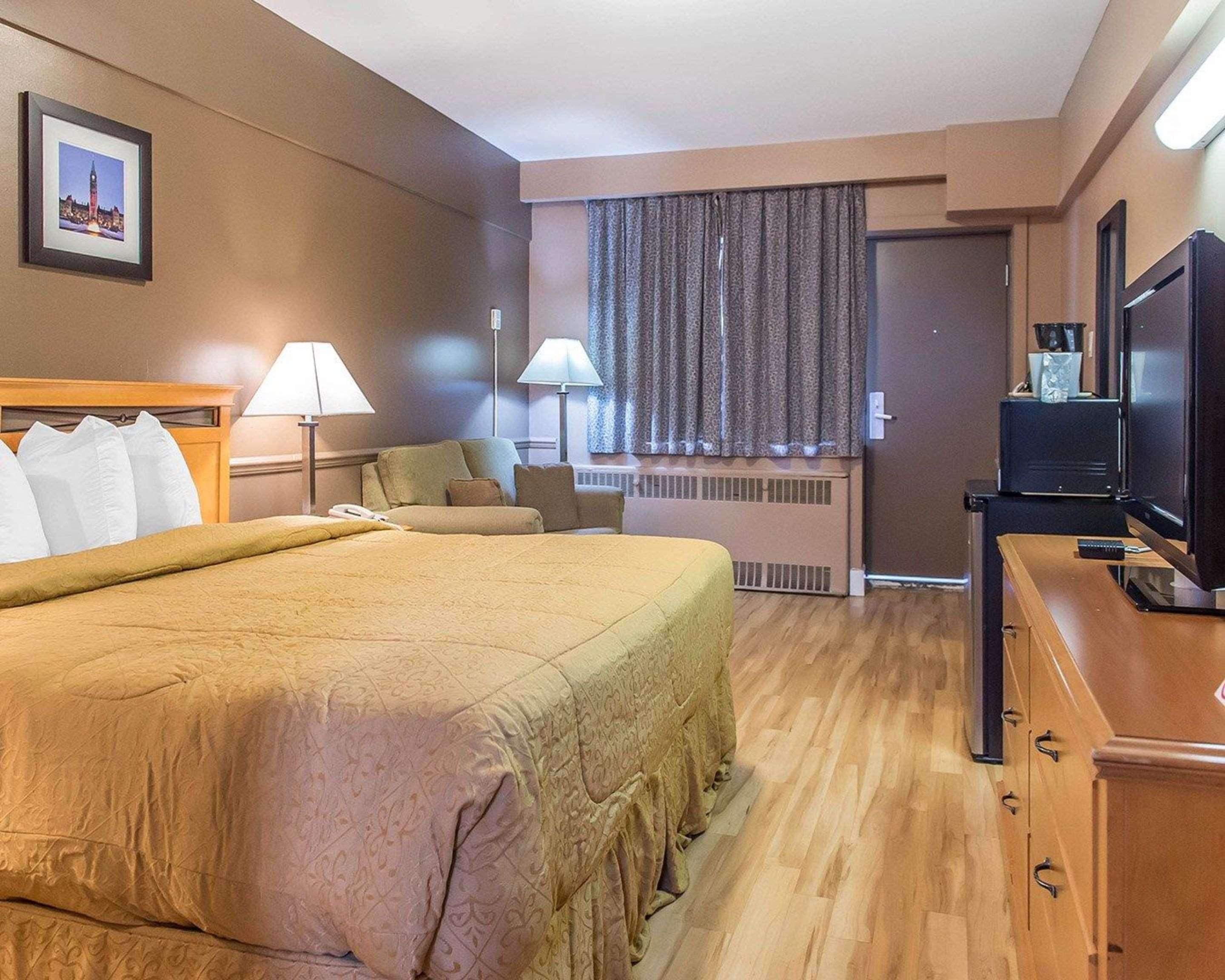 Econo Lodge Downtown Ottawa Luaran gambar