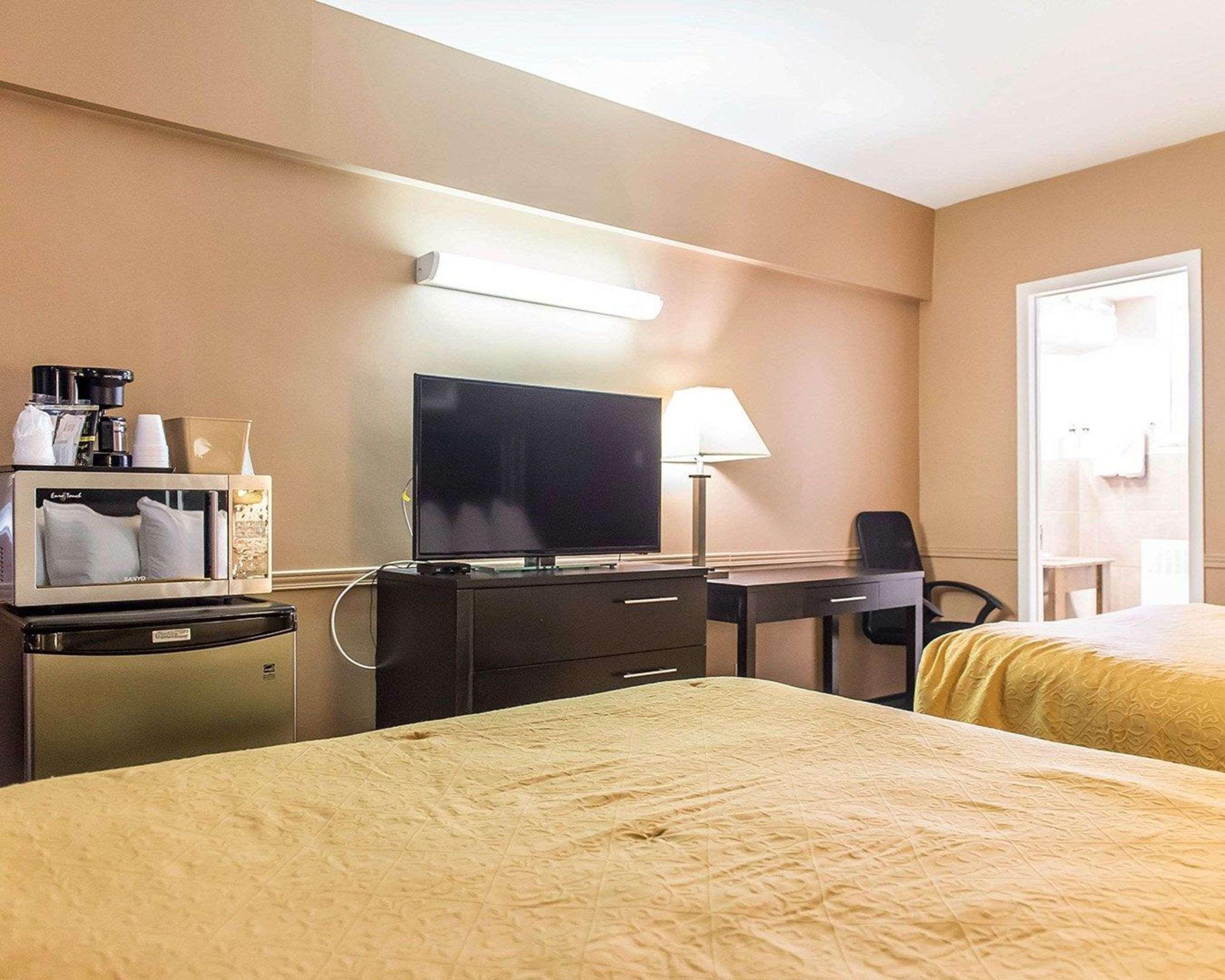 Econo Lodge Downtown Ottawa Luaran gambar